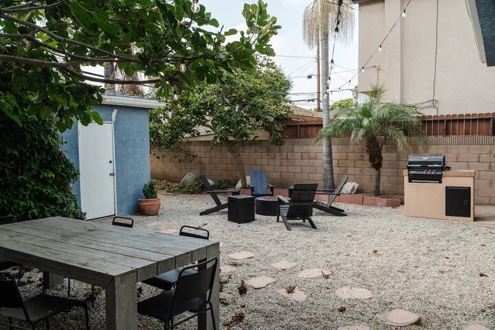 Elegant Coastal Sanctuary gallery image 2