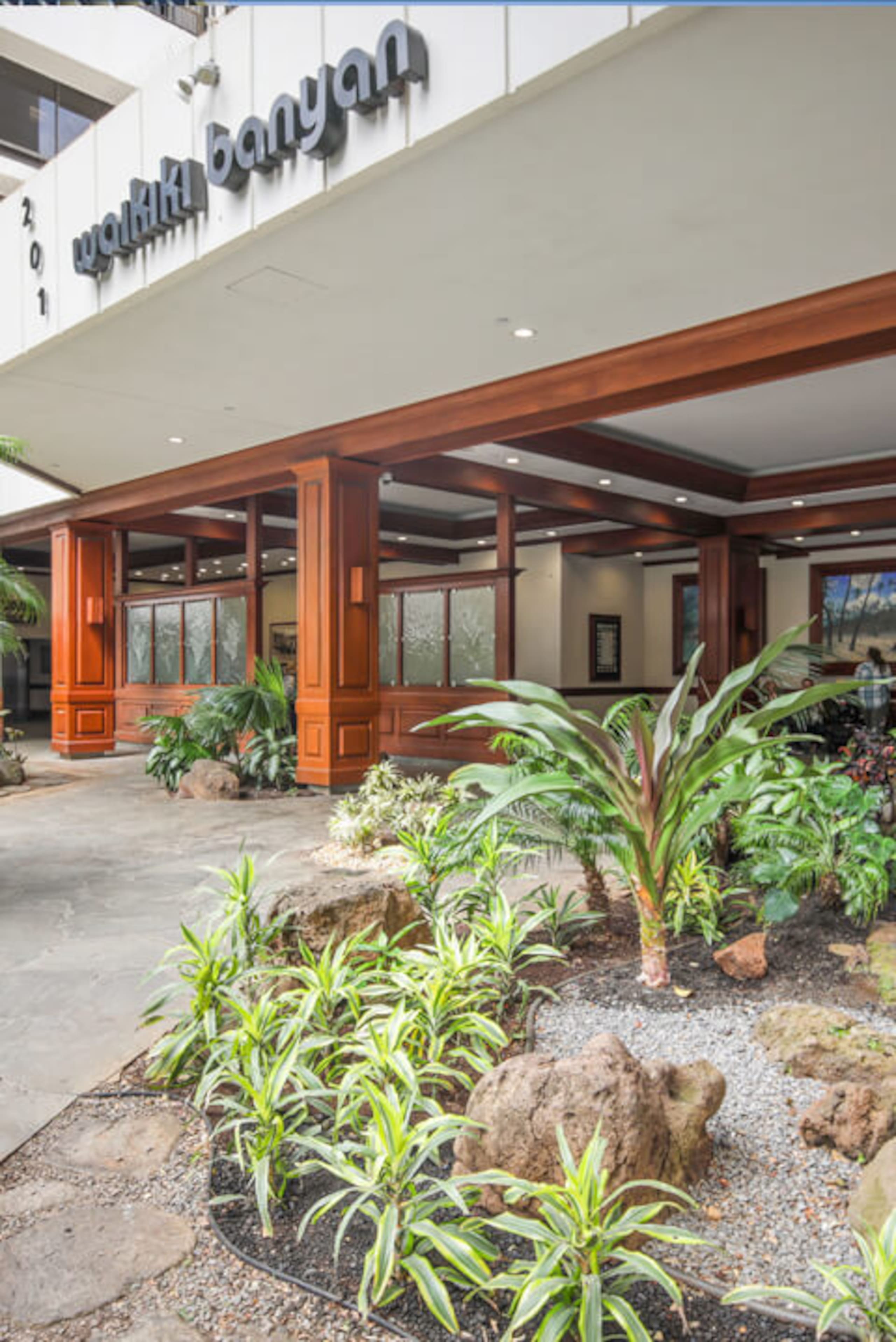 Condo in Honolulu · ★4.67 · 1 bedroom · 3 beds · 1 private bath - Image 22