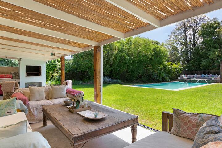 Constantia Fountain & Vine gallery image 2