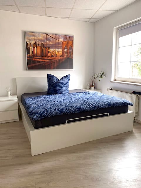 Deluxe studio, kitchenette, parking, Netflix