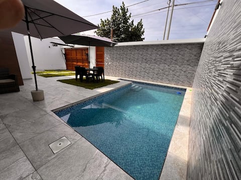 Casa Belén, modern with swimming pool.