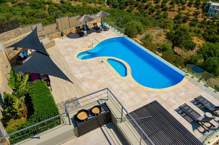 Villa Sophia – Infinity Pool – Anemos Villas gallery image 2