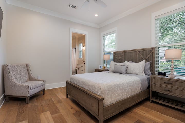 Guest Bedroom #2 with Smart TV and attached full bathroom