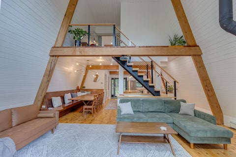 A-Frame, Hot Tub, Cannon/Loon, Sled Trail, Firepit