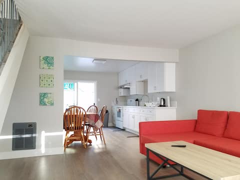 Popular Airbnb listing: 14miles-Disneyland/C/Nearby Supermarket/Restaurant in Rowland Heights