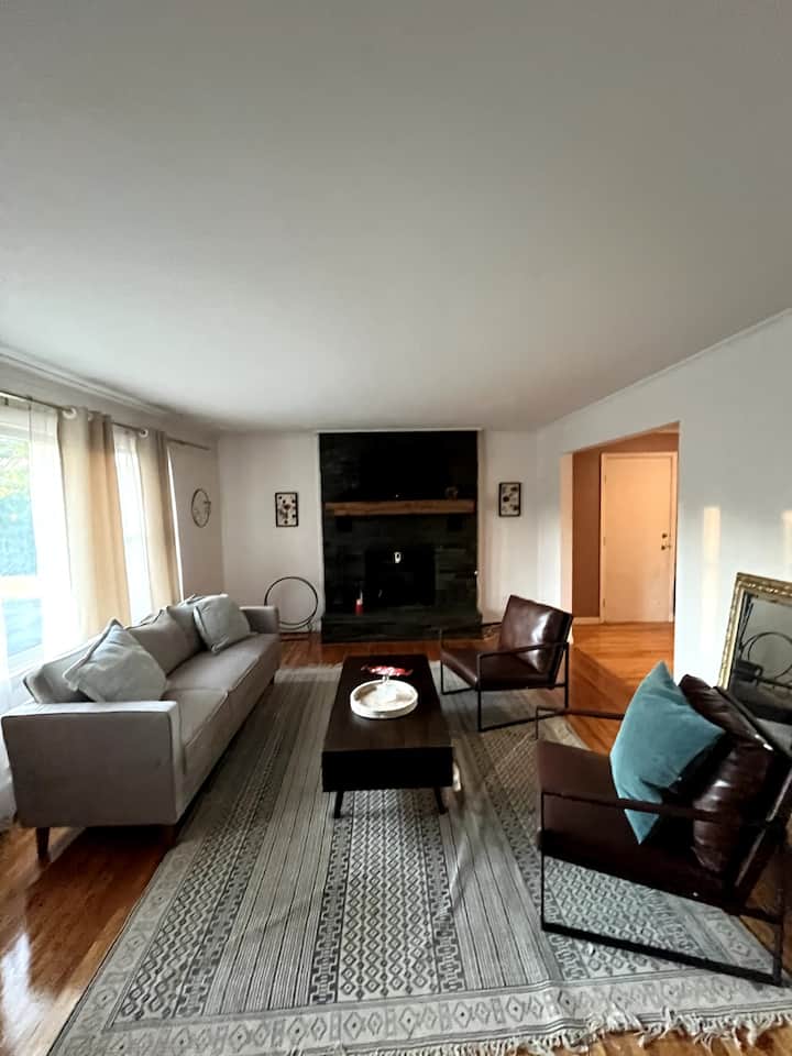 Mountain Getaway Pet Friendly - Rutland, VT