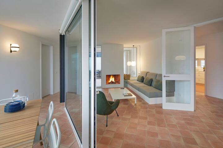 Miramar gallery image 4