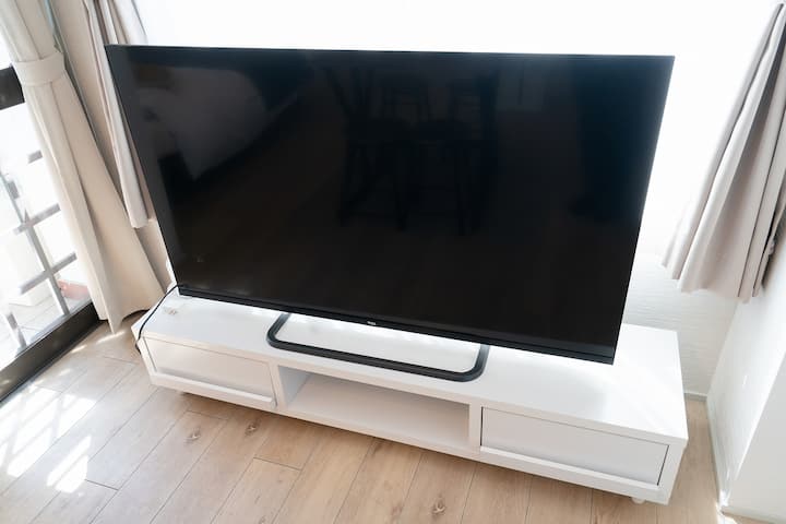 -Akihabara/14 People/family/freewi-fi/great Access - Hamamatsuchō Station