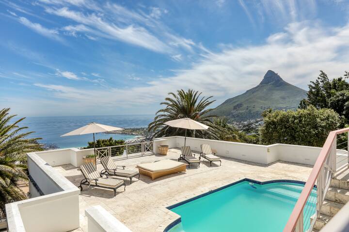 Camps Bay Family Home gallery image 5