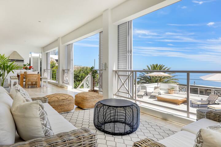 Camps Bay Family Home gallery image 4