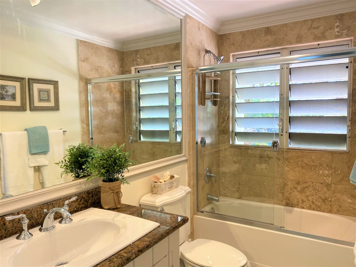 Stunning Ocean View min to beach