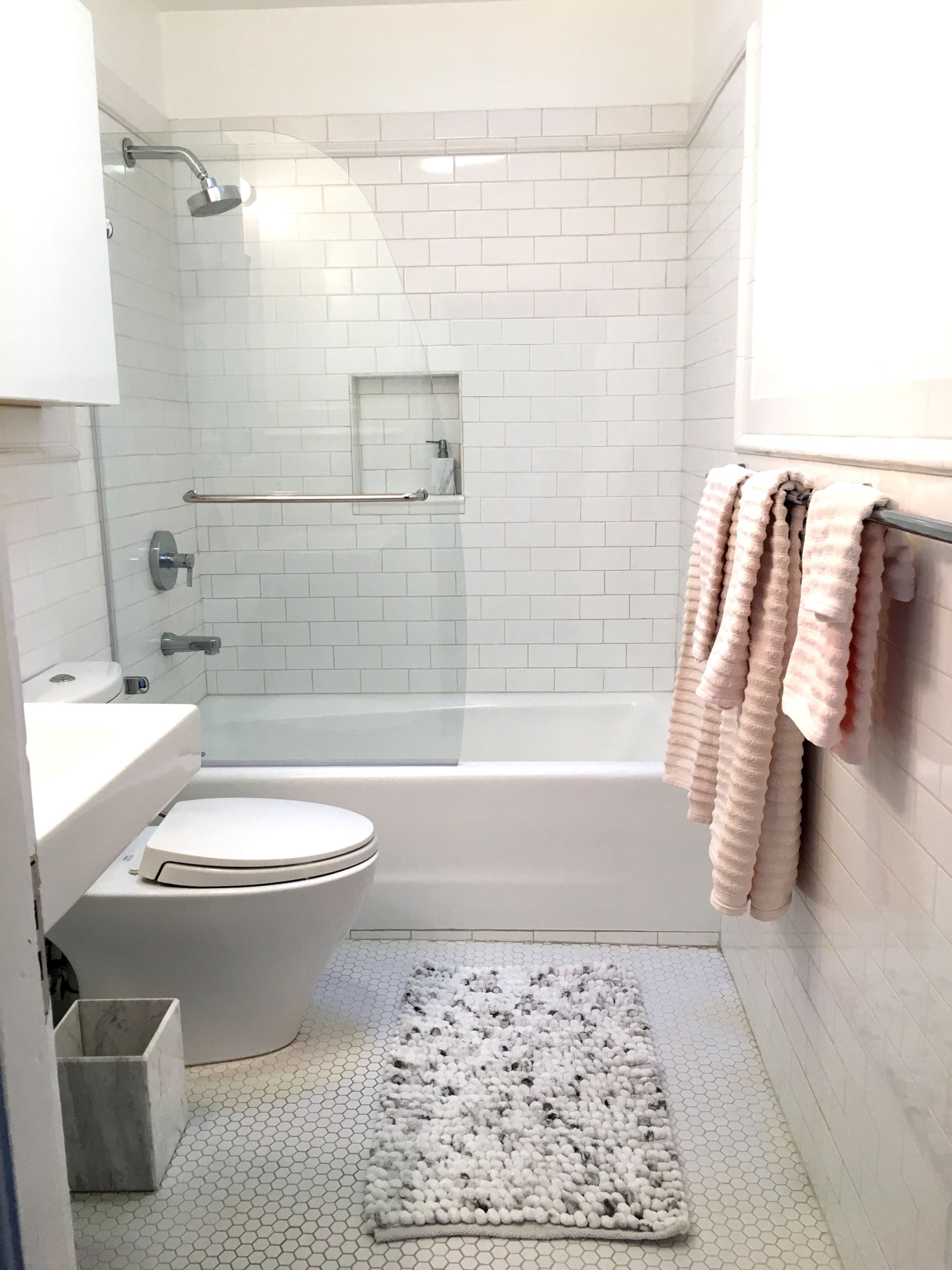 Home in San Francisco · ★4.98 · 4 bedrooms · 4 beds · 2.5 baths - Image 23