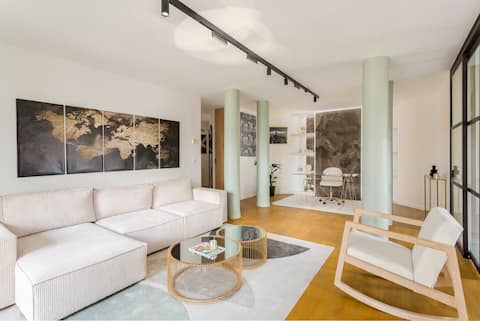 Brooklyn Apt, La Defense View