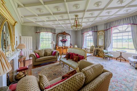 Jenkinstown Castle House