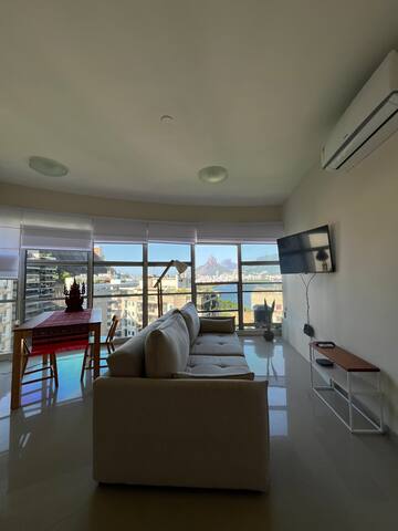 Flat with amazing view to Lagoa gallery image 2