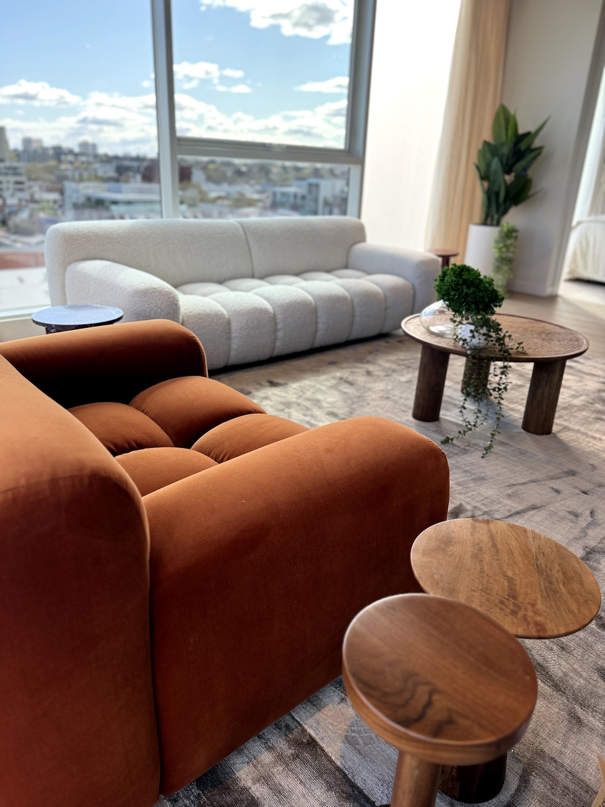 Top performing Airbnb: The George 363 - Penthouse Views in Fitzroy