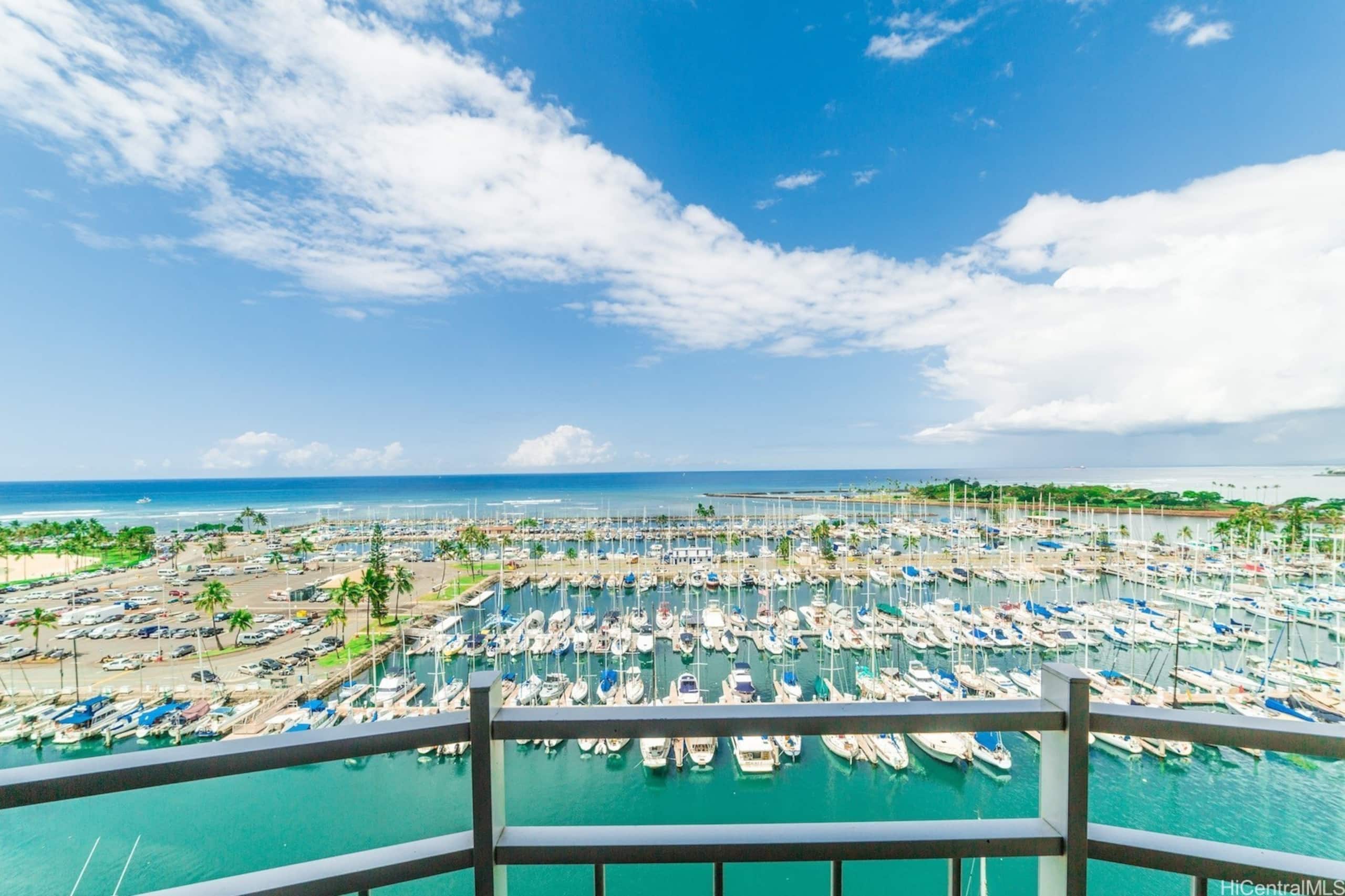 *Newly Renovated Oceanfront Waikiki- Ilikai Marina - Image 26