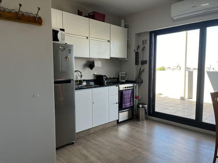 Departamento de 2 dormitorios en Boedo con terraza