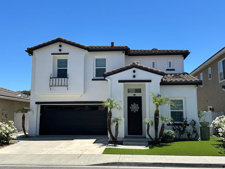 Single Family In Gated Community - Mission Viejo