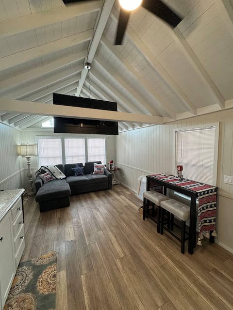 Everglades Fishing Cabin