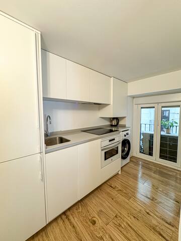 Apartamento Mágico en el corazón de Plaza Mayor gallery image 4