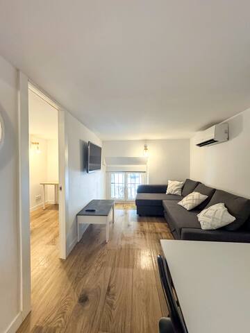 Apartamento Mágico en el corazón de Plaza Mayor gallery image 5