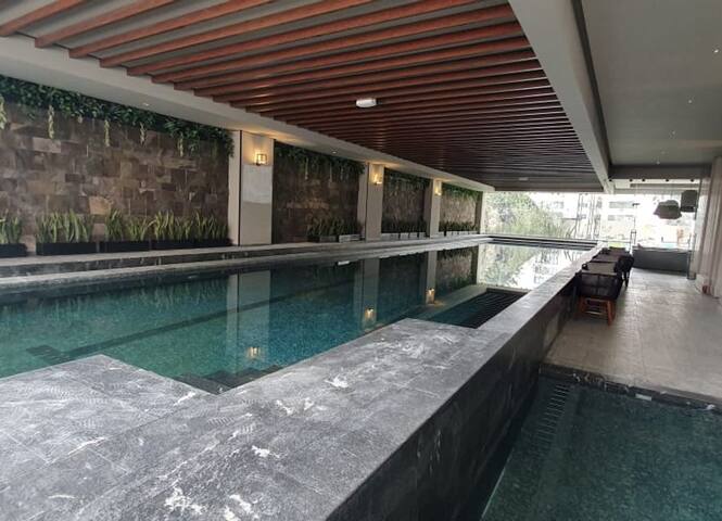 We Santa Fe 3 cuartos, king size Alberca Gym, Wifi gallery image 3