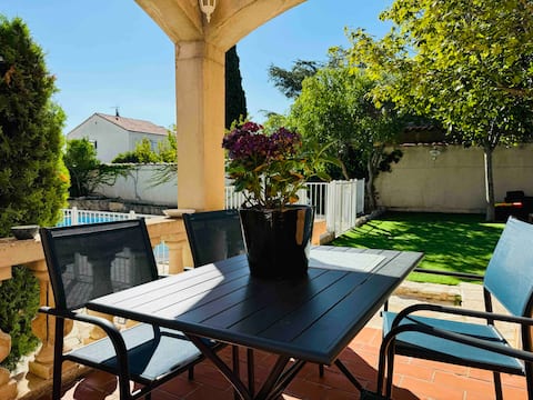 House with garden and pool Côte Bleue
