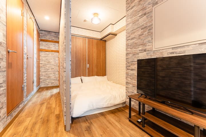 Tokyo, Private, Airport Direct, 7 Beds, PAX10, 2BR gallery image 3