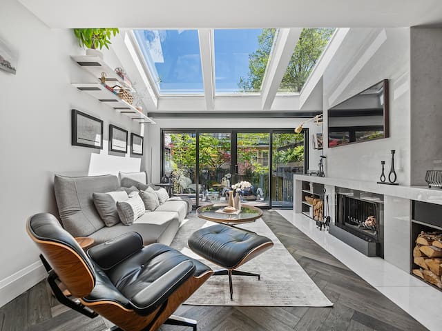 Luxury Designer Home with Spa