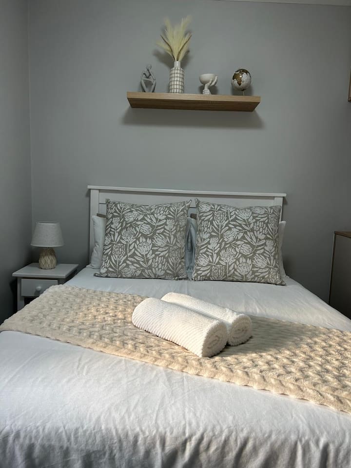 საძინებელი 1