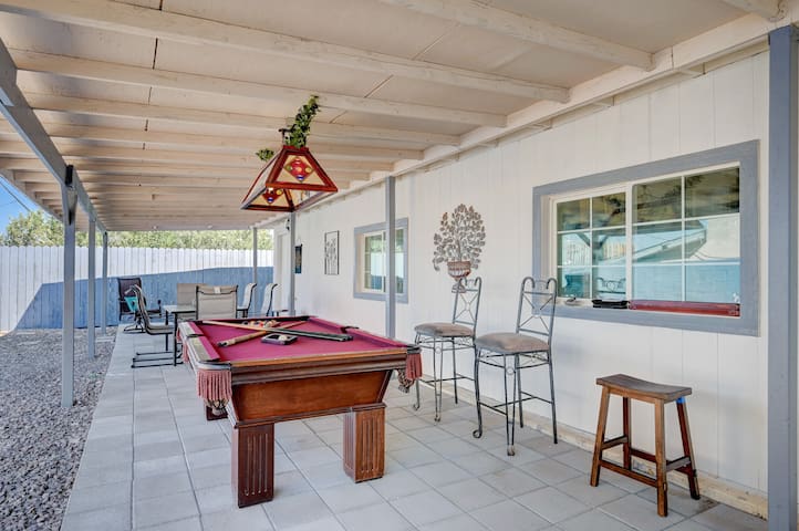 Colossus Estate: Expansive 9-bedroom Home