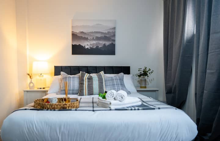 40% Long Stays| Contractors|families| Relocators - Birmingham