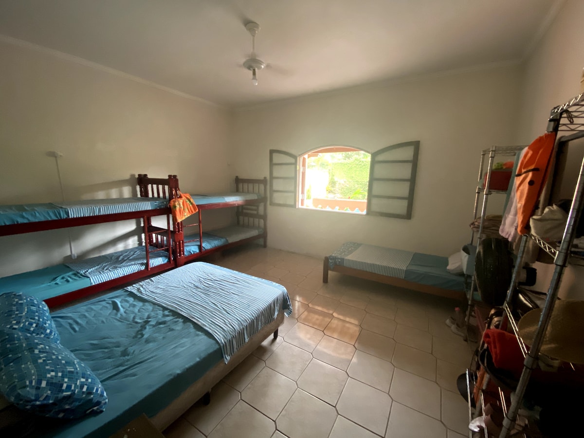 საძინებელი 1