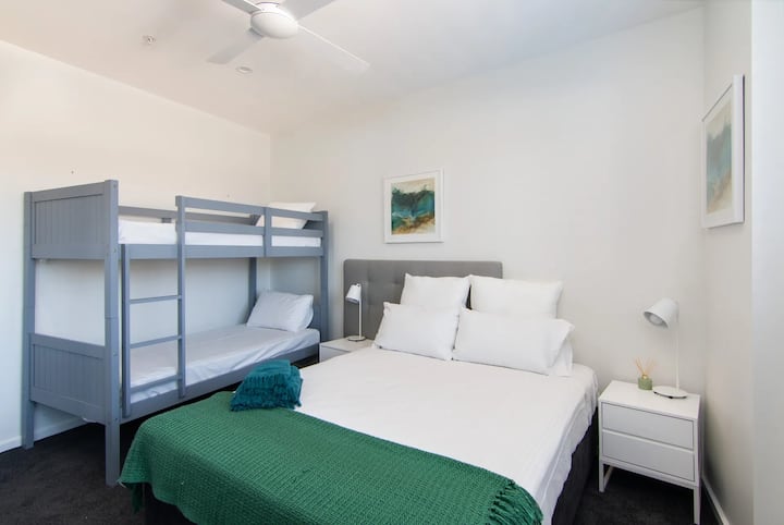 საძინებელი 3