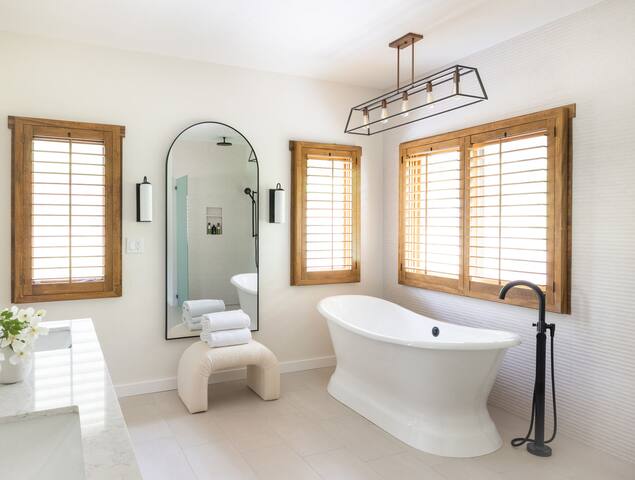 Luxury Estate | Gatherings | 2 Villas Organic Farm