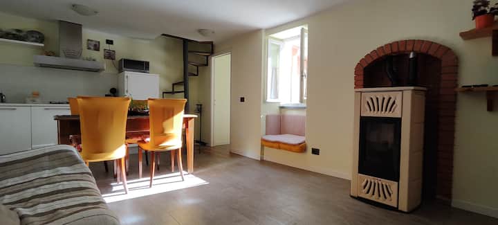 Charming Mountain Home, Lake Como Italy - San Siro