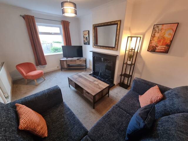 Charfield House by Cliftonvalley