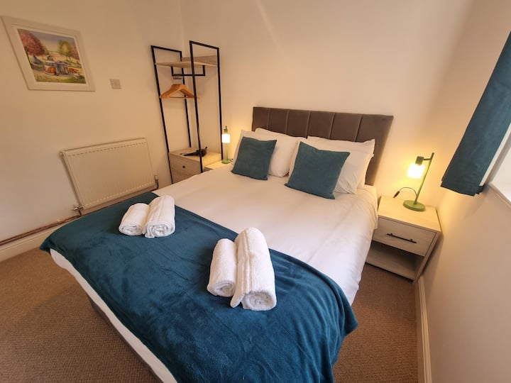 חדר שינה זוגי בקומת הקרקע