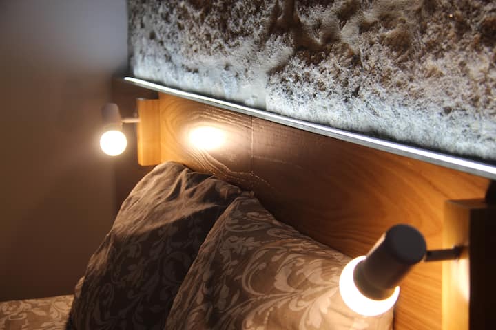 საძინებელი 1