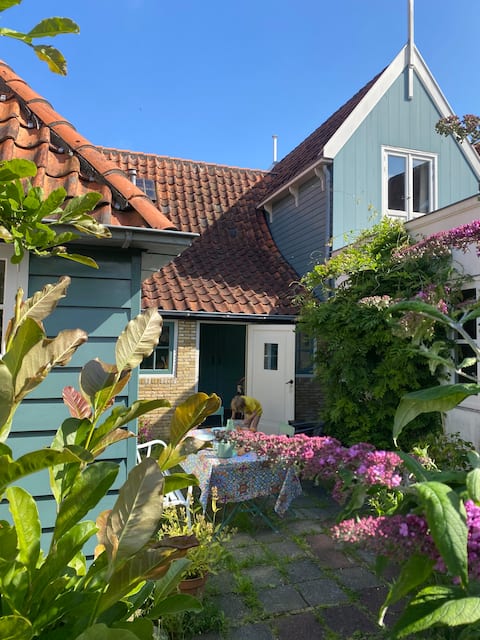 Charming and bucolic house in Edam