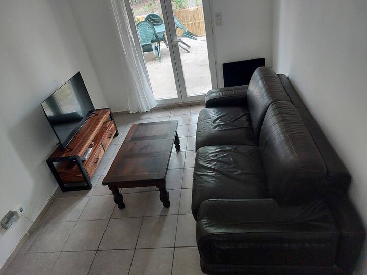 Pavillon - T4 Duplex Avec Parking - Bourg-en-Bresse
