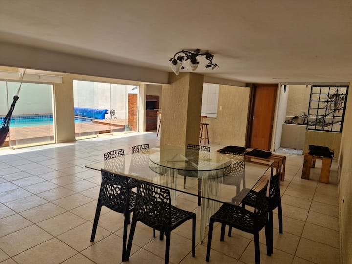 Pool house