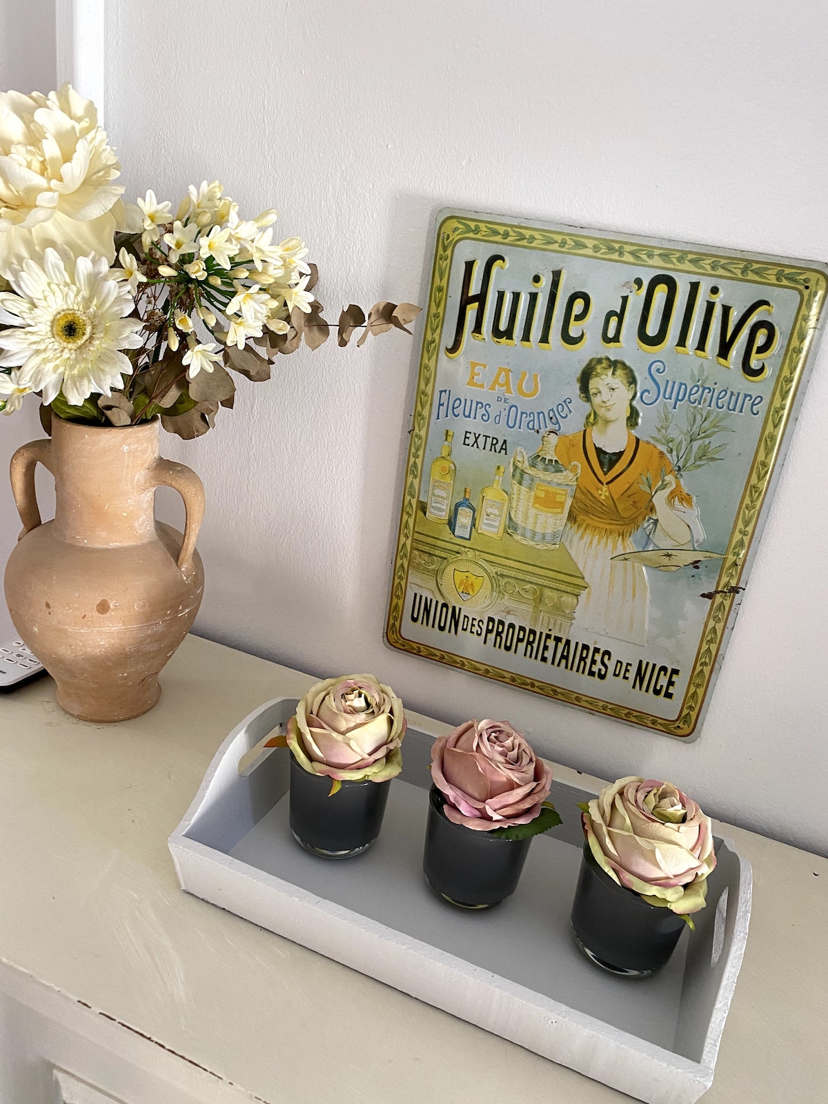 Popular Airbnb listing: Gem of a townhouse within the walls of old Alcúdia in Alcúdia