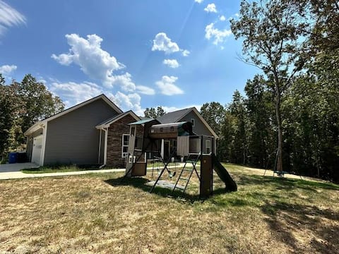 His Lovingkindness Homestead