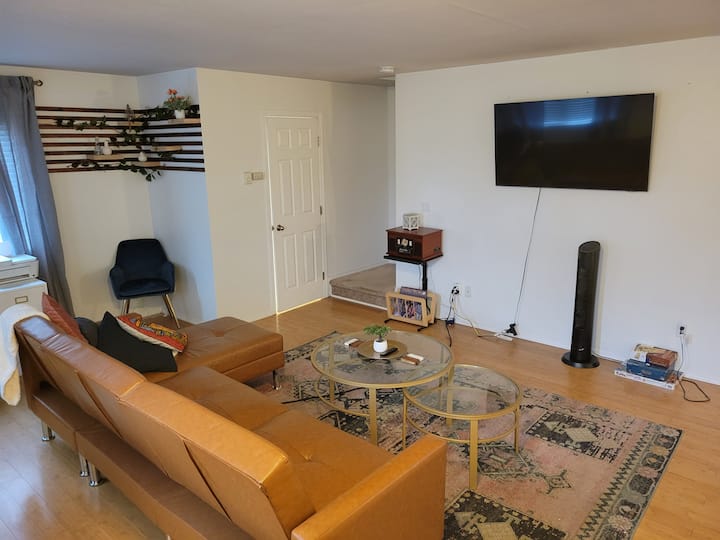 Your Cozy Home Away From Home! - Tacoma, WA