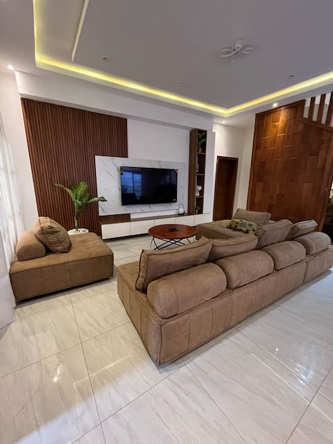 Cosy & Moderne Villa