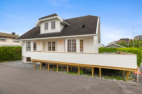 Nice and spacious single-family home in the heart of Lillestrøm!
