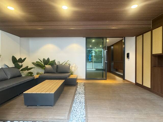 Viva La Villa/4 Bedrooms, 3 Bath villa /MRT/Rama 9 gallery image 5