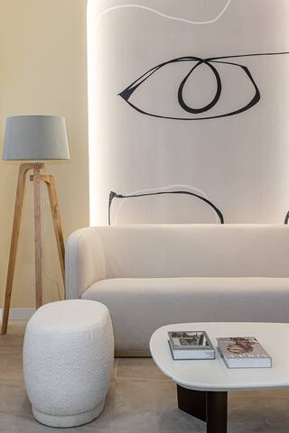 Queens Chamberi I – Alquiler Corta Duración gallery image 3